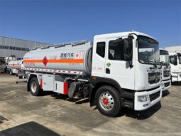 
12000L Fuel Tank Truck Dongfeng Dolica D9 full									