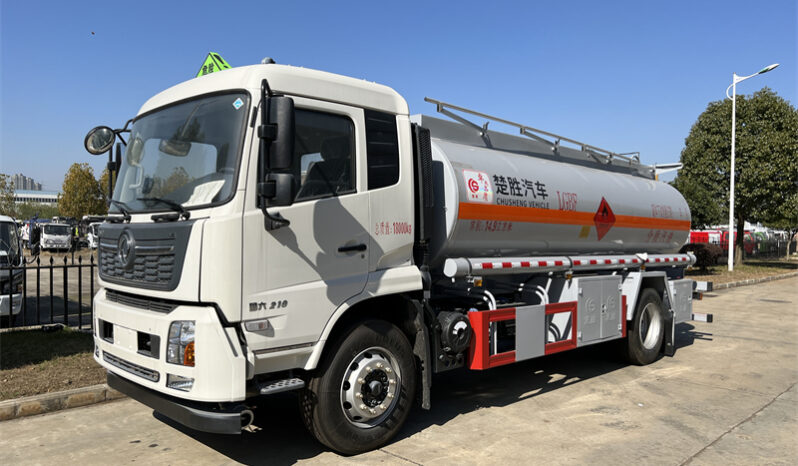 15000L Refueling Truck Dongfeng Tianjin completo