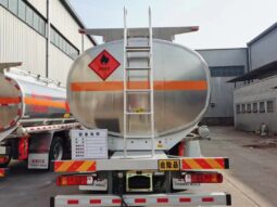 
24000L Refueling Truck Sinotruk HOWO full									