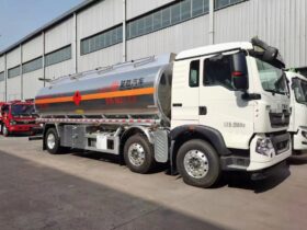24000L Refueling Truck Sinotruk HOWO