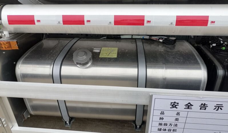 
25000L Fuel Tank Truck Sinotruk SITRAK full									