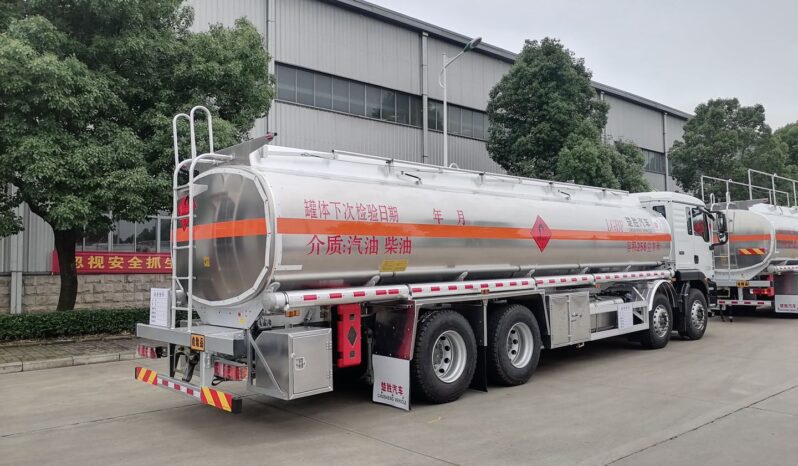 
25000L Fuel Tank Truck Sinotruk SITRAK full									