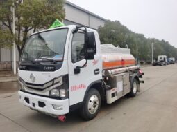 2500L Aluminum Alloy Fuel Tank Truck Dongfeng Dolica full