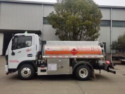 2500L Aluminum Alloy Fuel Tank Truck Dongfeng Dolica full