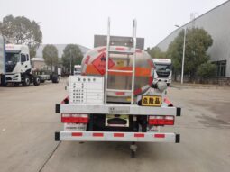 2500L Aluminum Alloy Fuel Tank Truck Dongfeng Dolica full