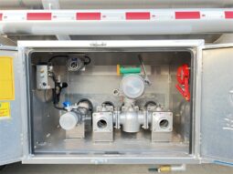 
26000L Fuel Tank Truck FAW Jiefang J6L full									