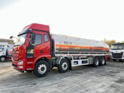 
26000L Fuel Tank Truck FAW Jiefang J6L full									
