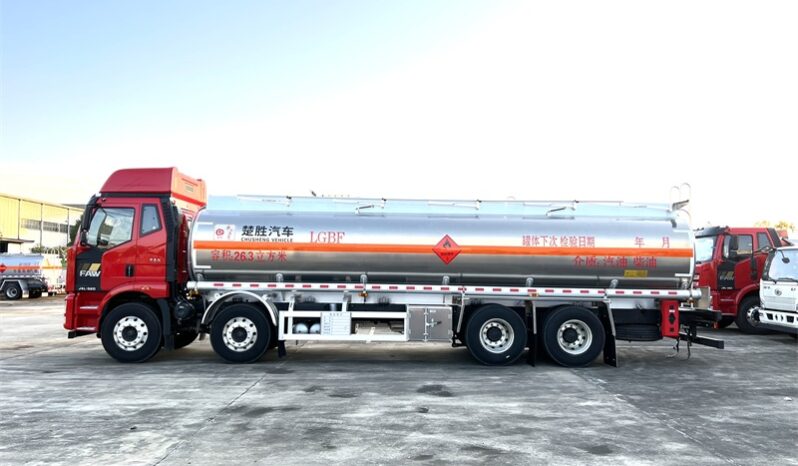 
26000L Fuel Tank Truck FAW Jiefang J6L full									