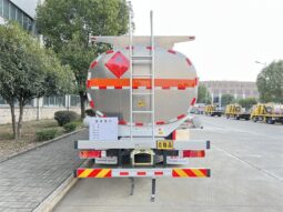 
26000L Fuel Tank Truck FAW Jiefang J6L full									