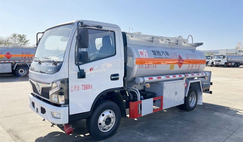 
5000L Fuel Tank Truck Dongfeng Dolica full									