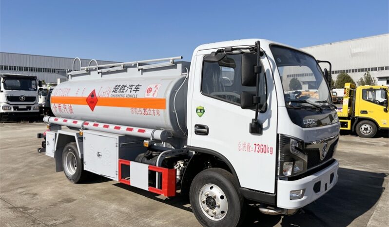 
5000L Fuel Tank Truck Dongfeng Dolica full									