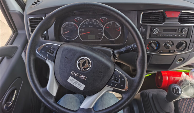 
5000L Refueling Truck Dongfeng Dolica full									