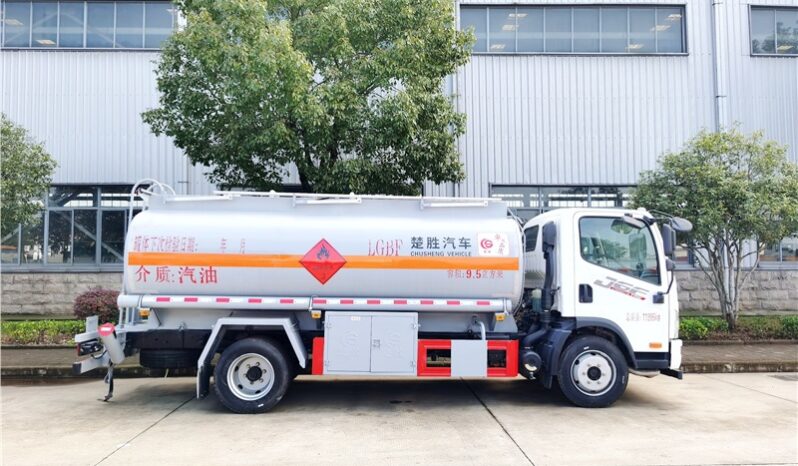 
8000L Fuel Tank Truck FAW Jiefang Tiger VH full									