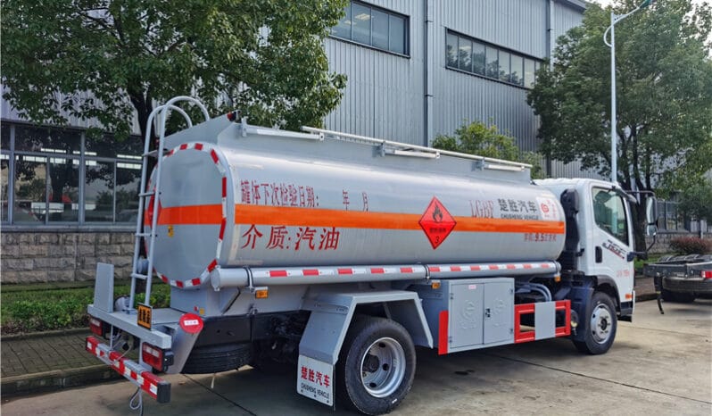 
9500L Refueling Truck FAW Jiefang full									