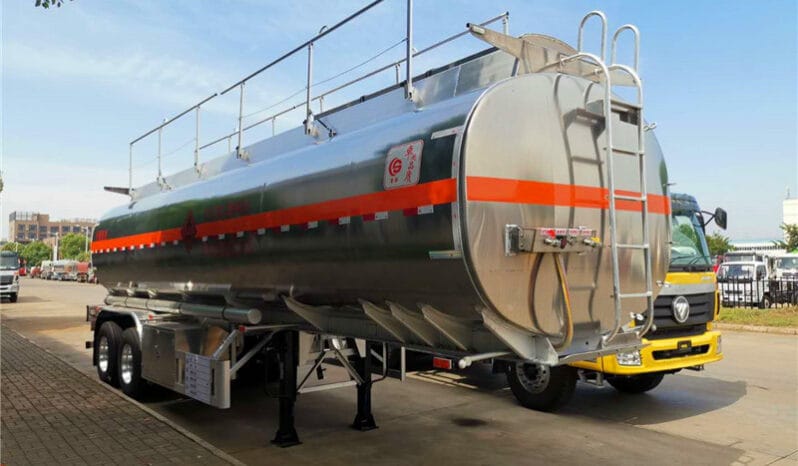 
Aluminum Alloy Fuel Tank Trailer full									