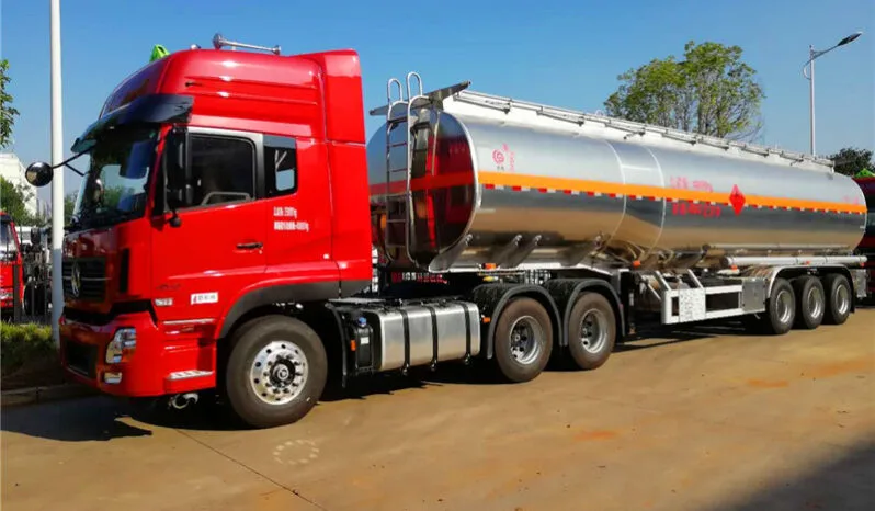Aluminum Alloy Fuel Tank Trailer كامل