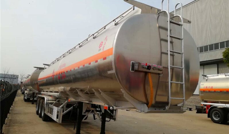 
Aluminum Alloy Fuel Tank Trailer full									