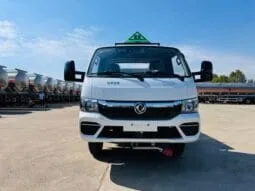2000L small fuel truck dongfeng full